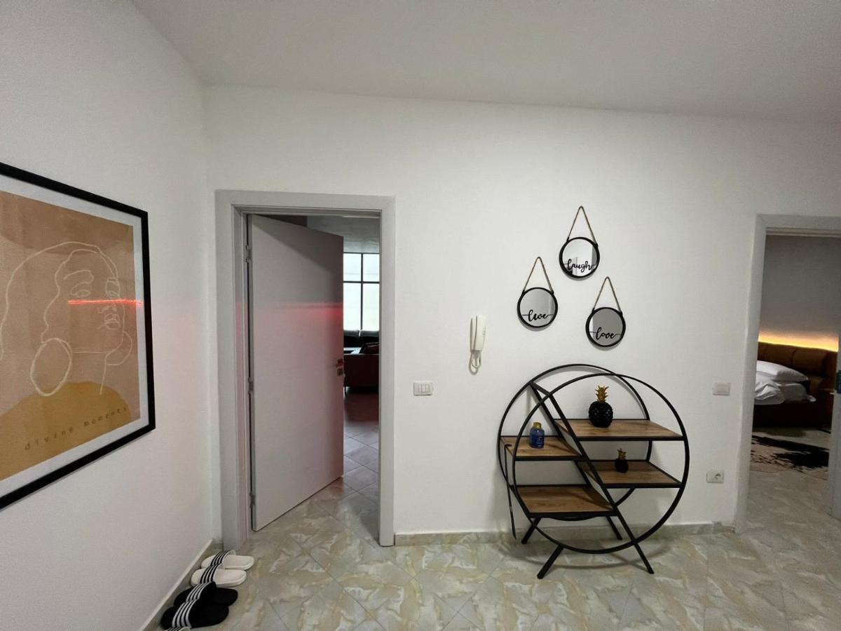 Lift @Vollga With Bbq And Patio Apartment Durres Luaran gambar