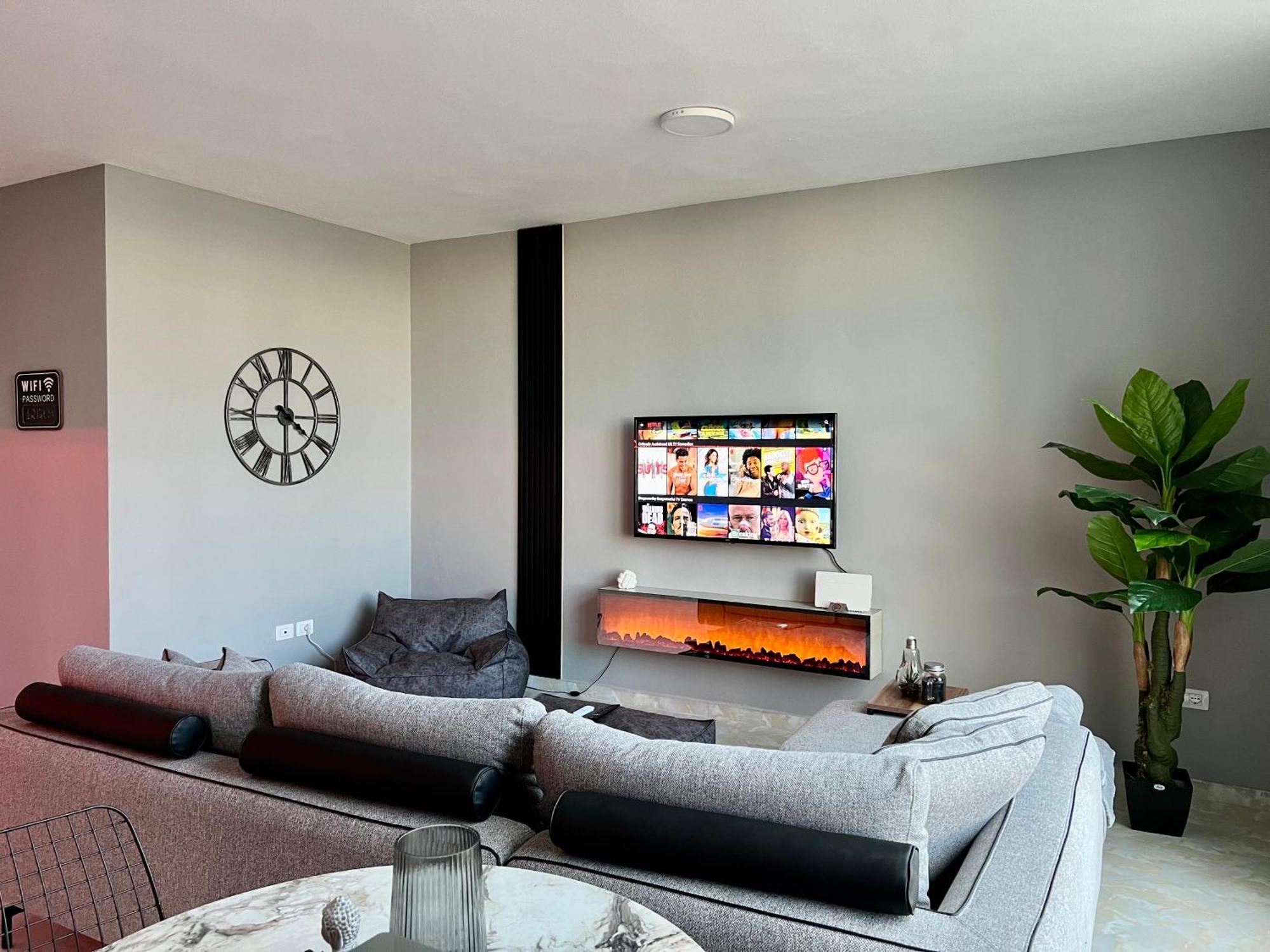 Lift @Vollga With Bbq And Patio Apartment Durres Luaran gambar