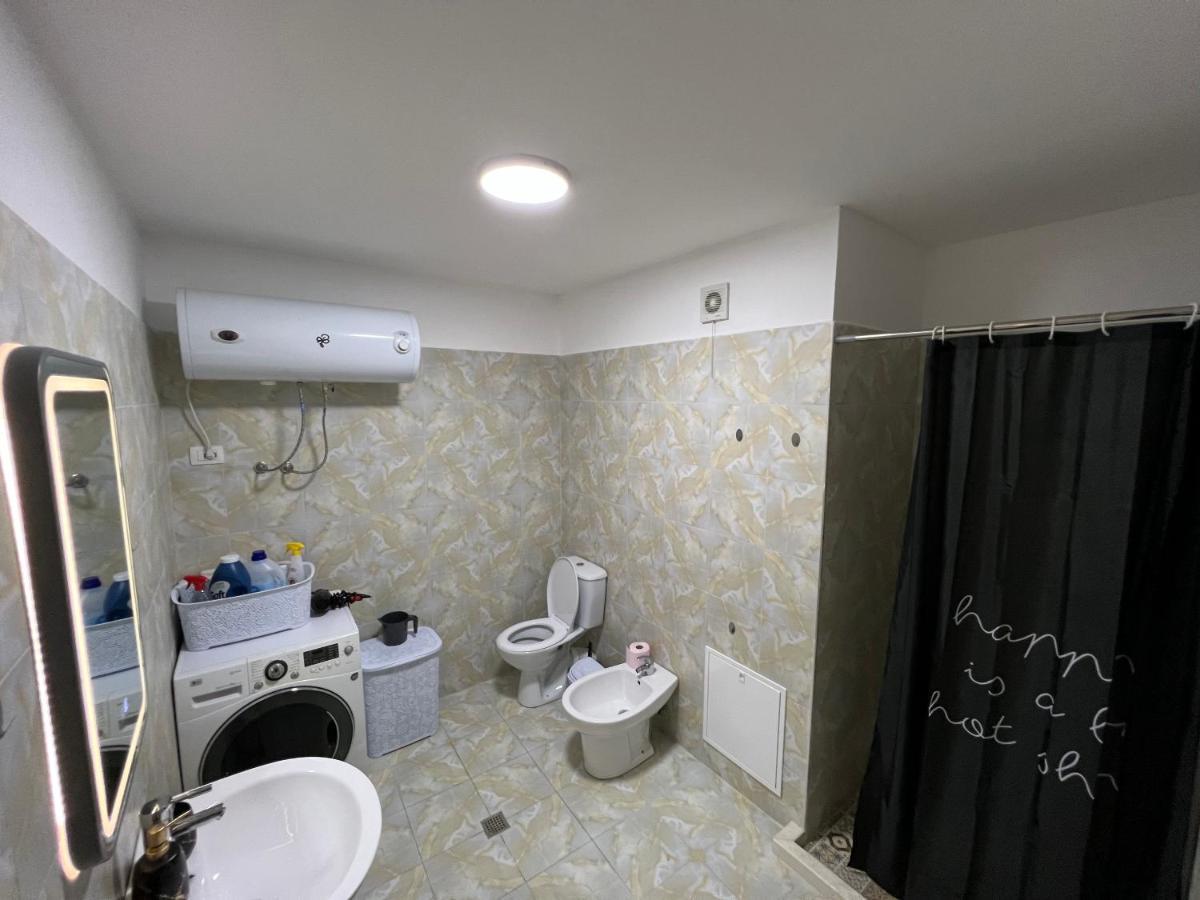 Lift @Vollga With Bbq And Patio Apartment Durres Luaran gambar